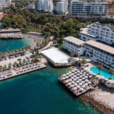 Belaire Luxury Apartment Sarande Exterior photo