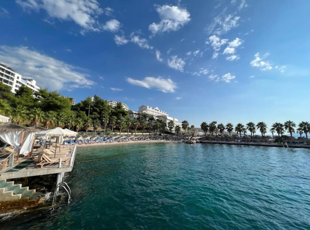 Belaire Luxury Apartment Sarande Exterior photo