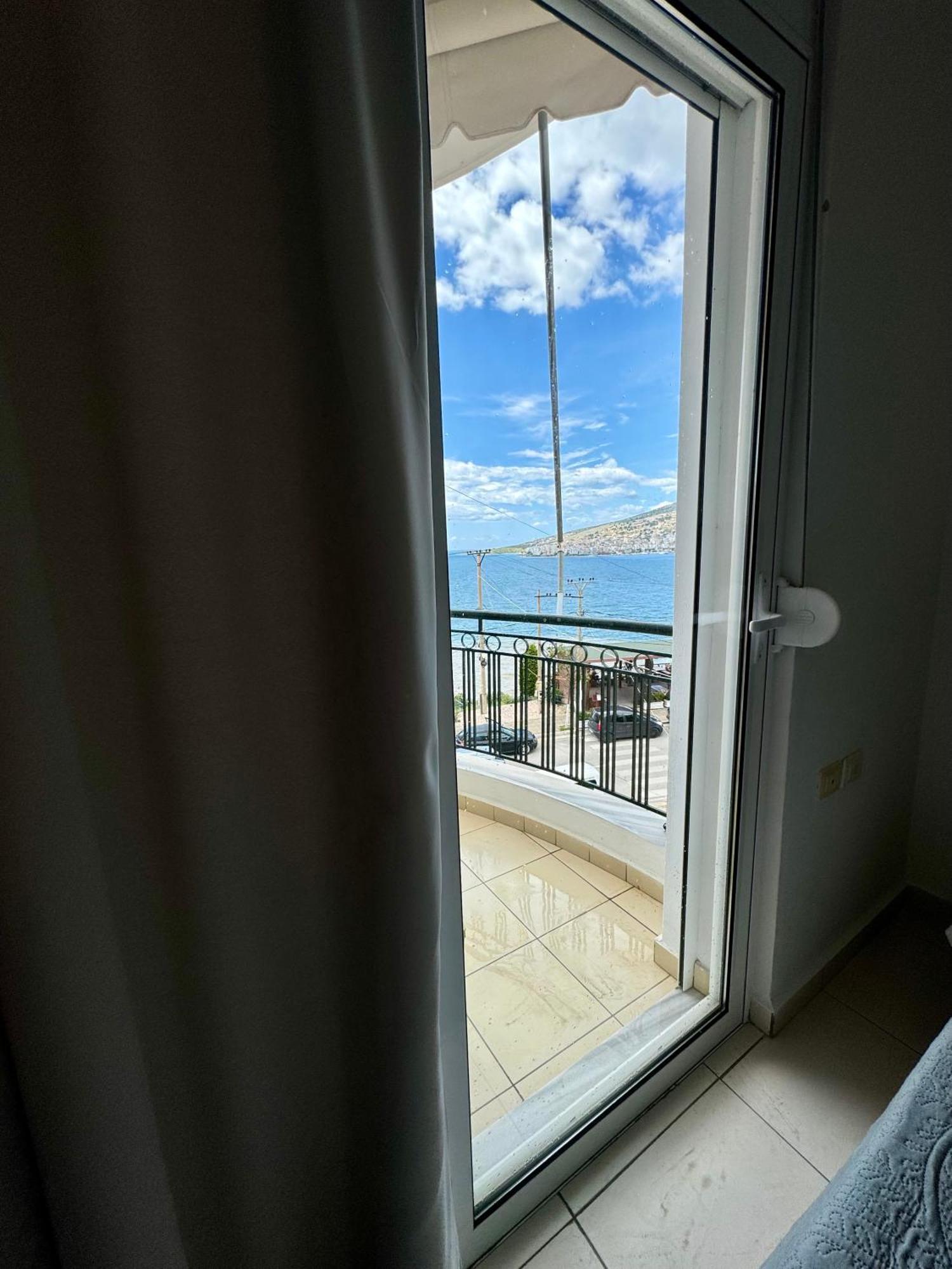 Belaire Luxury Apartment Sarande Exterior photo